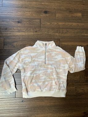 Stylish & Comfy SO Men's Beige & White Camo Half-Zip Sweater. Pre-owned. Size:S.